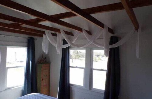 Vilano Beach Cottage | Las Olas!