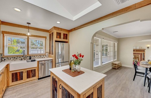 North Arroyo Apartment | Le Coterie: Pasadena|UVSL Studios|Los Angeles