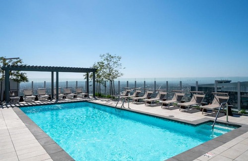 Downtown Los Angeles Hotel | Level Los Angeles - Downtown Flower