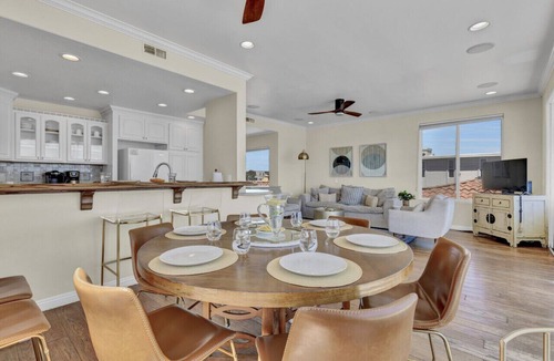 Central Mission Beach Condo | Light And Airy Penthouse Overlooking Mission Bay!