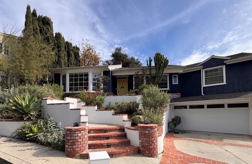 Los Feliz House | Los Feliz Home with Heated Pool