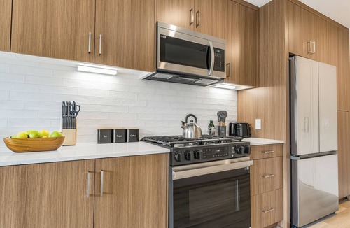 Little Italy Apartment | Luxe Interiors + Spa + Rooftop Pool | Steps to Waterfront | Ancora by AvantStay