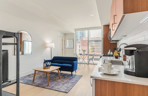 Cortez Hill Apartment | Luxury Finishes + Pool + Spa + Gym | Steps to Restaurants | Ancora by AvantStay