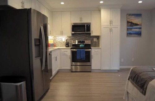 Crown Point Apartment | Luxury Studio #1 - 167 ft to Boardwalk - Patio