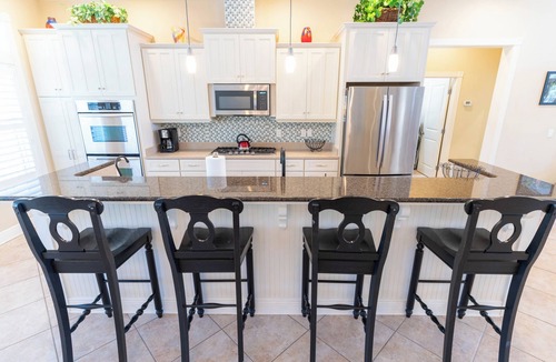 Plantation House | Make Waves for LESS 20% OFF! Back on the Rental Market! Dog-Friendly