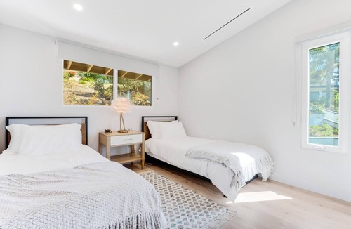 Malibu Condo | Malibu Ocean View Modern Surf Break Paradise