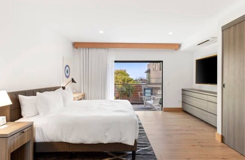 Eastern Malibu Apartment | Malibu Sand Suite #15 by Stay Awhile Villas