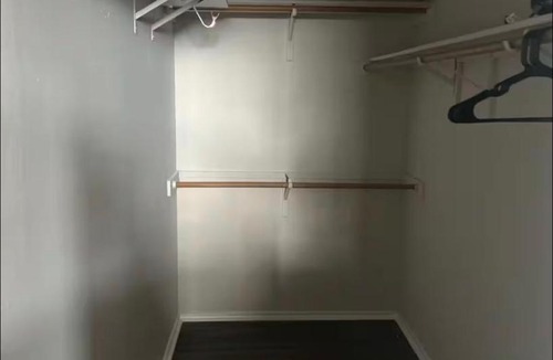Stoney Ridge House | Master Bedroom with private bath near COTA and Tesla