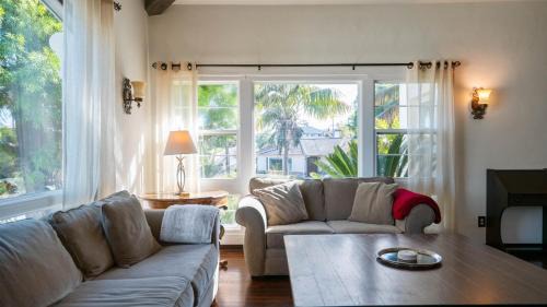Loma Portal House | Mediterranean-Style Villa in Point Loma