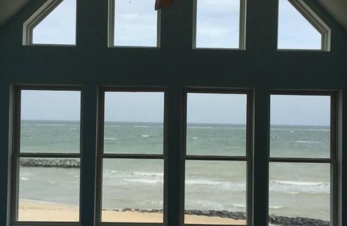 Windmill Point House | Modern House on a Private Beach - Relax in Paradise with OBX like environment.