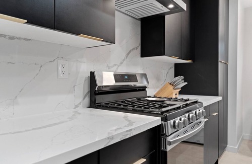 Venice House | Modern Venice Beach Estate 3 Min from Abbot Kinney