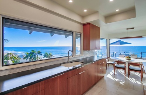Encinitas House | Moonlight Seaside Retreat | Oceanfront Living in Encinitas