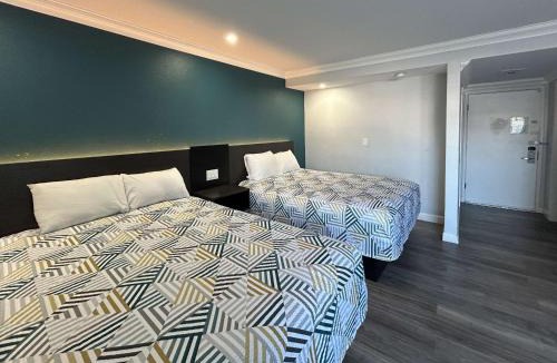 Northwest Anaheim Hotel | Motel 6 Buena Park, CA Anaheim Near Maingate Knotts