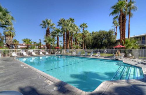 Palm Springs Hotel | Motel 6-Palm Springs, CA - East - Palm Canyon