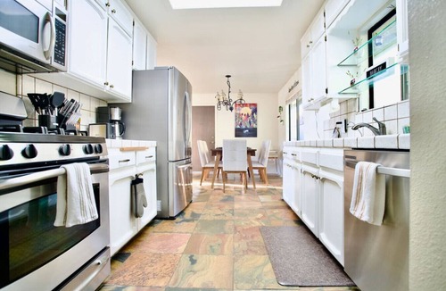 Oakhurst House | Mountain View Cabin near Yosemite & Bass lake/Private Hot Tub+Pet friendly