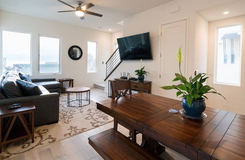 Imperial Beach House | New Beachfront House! Heart of the Beach!