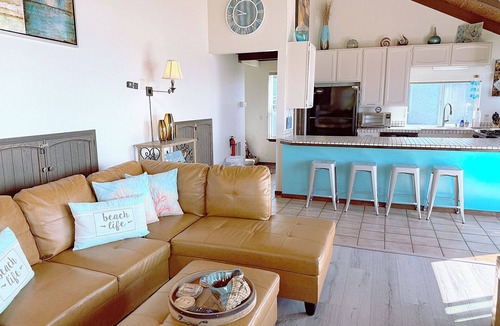 Dillon Beach House | NEW Dillon Beach Retreat! Ocean View, Hot Tub & Game Room! Bella Oceana