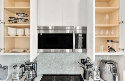 Harbordale Apartment | New Luxe 3/3 Condo Ft Lauderdale Beach & Las Olas