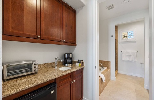 La Quinta Condo | Newly Renovated! Deluxe King Casita, Near Pool w/Mountain Views, Pet Friendly! - (T69-B)