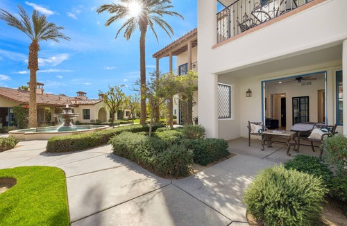 La Quinta Condo | Newly Renovated! Deluxe King Casita, Near Pool w/Mountain Views, Pet Friendly! - (T69-B)