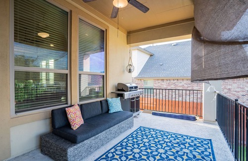 Leander House | NW Austin Getaway in Leander, Crystal falls Golf Course,HEB Center, Cedar Park