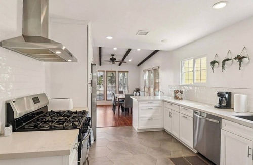 Ocean Beach House | Ocean Beach Compound, Walk to Beach, Sleeps 19, Driveway and 3 parking garages