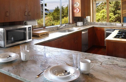 Jenner House | Ocean Bluff Serenity