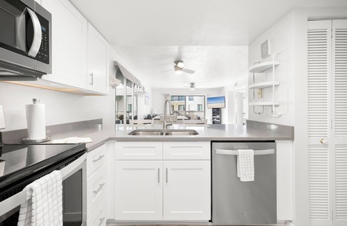 Butler Beach Condo | Ocean Village Club by Distinctive Beach Rentals