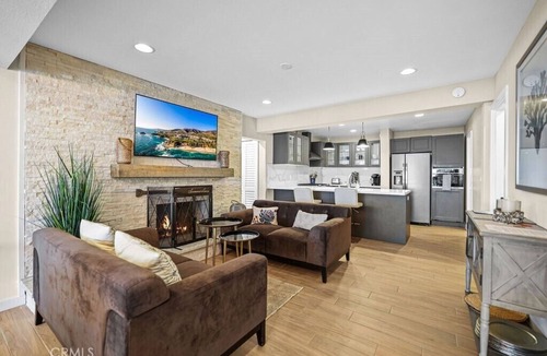 Capistrano Beach House | Oceanfront 7 Steps to the Beach, Pool Dana Point/Capistrano/San Clemente Unit B