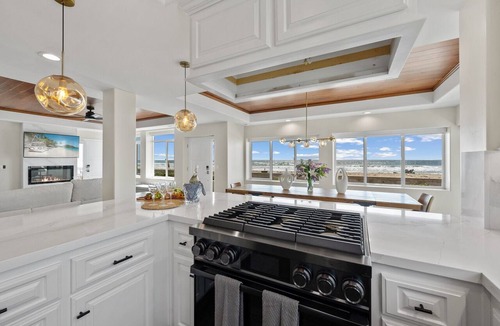 Mission Beach Condo | Oceanfront Family Spot | Bluewater Mission Beach