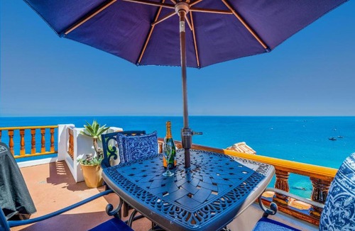 Avalon Villa | Oceanfront villa w One of a kind Amazing View