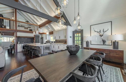 Olympic Valley House | Olympic Luxe, Hot Tub, 3Bedroom and Loft plus 3Full Baths, Just Minutes From Palisades Tahoe