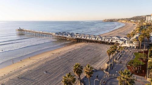 North Pacific Beach House | One Block to Pacific Beach Pier and Boardwalk