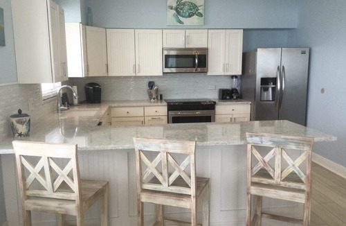 Little Venice House | Open Ocean View, Private Hot Tub, Ice Machine, Moor 26' Boat!