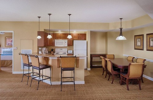 Lake Buena Vista Condo | Orlando | Pool & Disney Access | 3BR Sleeps 10