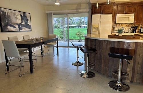 Indian Canyon Condo | Palm Springs Hideaway