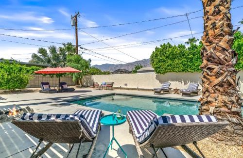 Palm Springs House | Palm Springs Home with a Resort Style Backyard -Joy pool hot tub views