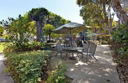 North Pacific Beach Apartment | PB Getaway Less Than Block to Beach Home