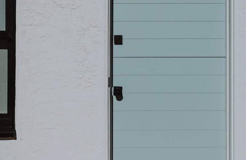 Olde Solana Beach Apartment | Peek-a-boo Ocean View - Modern Solana Surf Loft