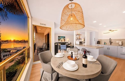 La Playa House | Pet Friendly 2 bedroom in Point Loma Overlooking Kellogg Beach - Stay for 30 days!
