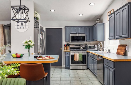 Boyne Falls House | Petoskey Falls-Lakes, Pool, Hot Tub, Dogs, Boyne, Petoskey, Harbor Springs