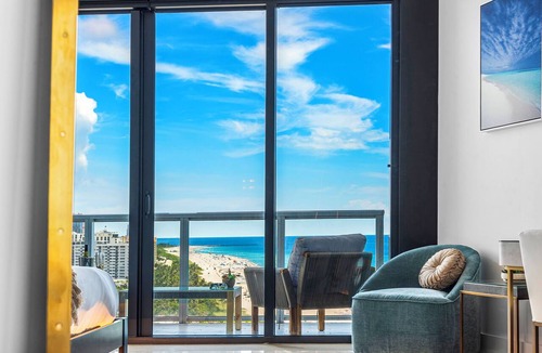 City Center Condo | PH Private Studio Suite at W South Beach-1926