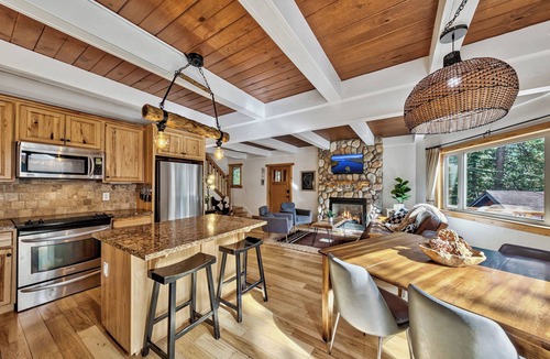 Tahoe Paradise Cabin | Pine Ridge Cabin: Stylish A-Frame, Game Room