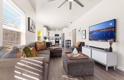 Roseville - Fleet Ridge House | Point Loma Cozy Retreat - Spa l AC l Parking