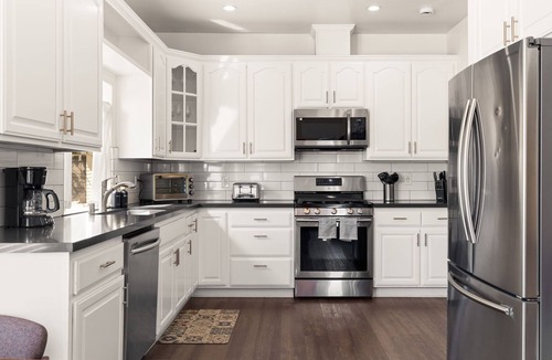 Roseville - Fleet Ridge House | Point Loma Cozy Retreat - Spa l AC l Parking
