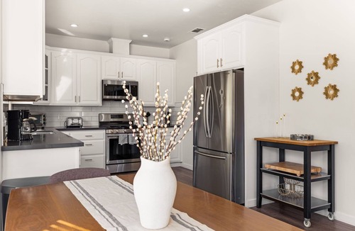 Roseville - Fleet Ridge House | Point Loma Cozy Retreat - Spa l AC l Parking