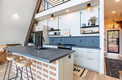 Williams Cabin | Private A-Frame w/Fire Pit + Views