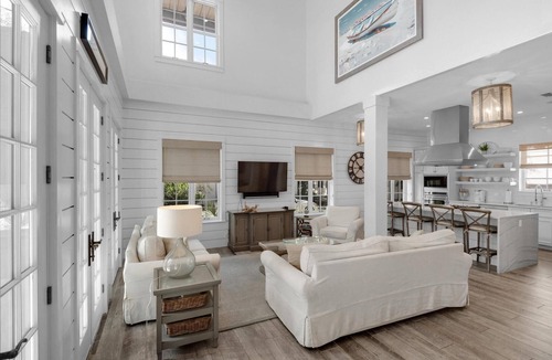 Rosemary Beach Cottage | PRIVATE BEACH ACCESS-Private Pool-4 Bikes-Private Parking 4 Bedrooms Sleeps 10