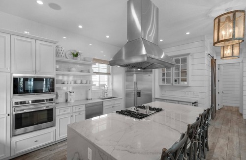 Rosemary Beach Cottage | PRIVATE BEACH ACCESS-Private Pool-4 Bikes-Private Parking 4 Bedrooms Sleeps 10