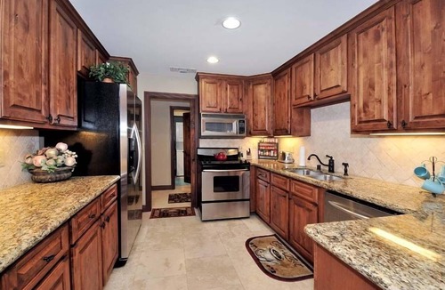 La Playa Condo | PRIVATE LA PLAYA BEACH/SPACIOUS 1300 SQ FT VACATION IN POINT LOMA SHELTER ISLAND